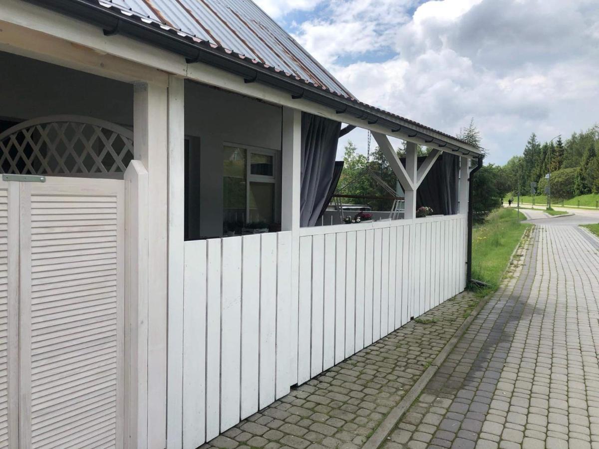 Apartament Deja Vu-Bieszczady Ustrzyki Dolne Kültér fotó