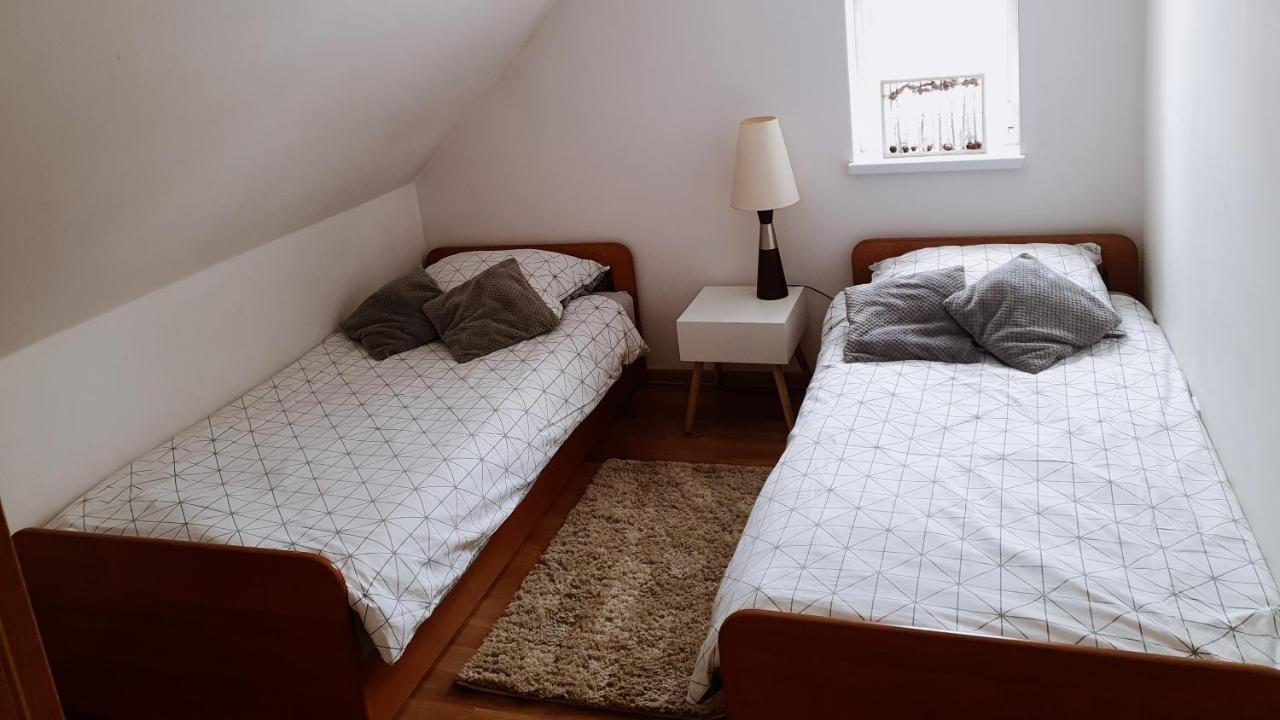 Apartament Deja Vu-Bieszczady Ustrzyki Dolne Kültér fotó